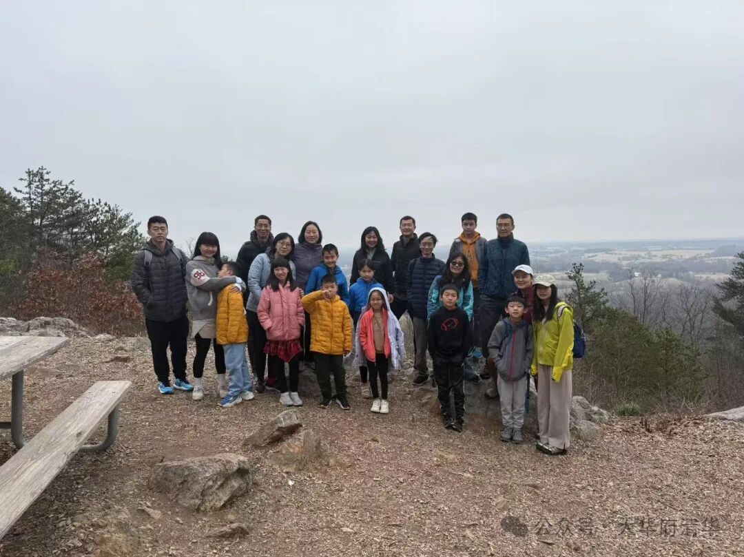 春天来了，一起去踏青！